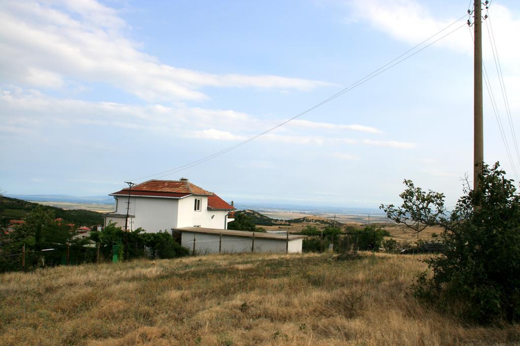 Villa Sanaan Bryastovets Room photo